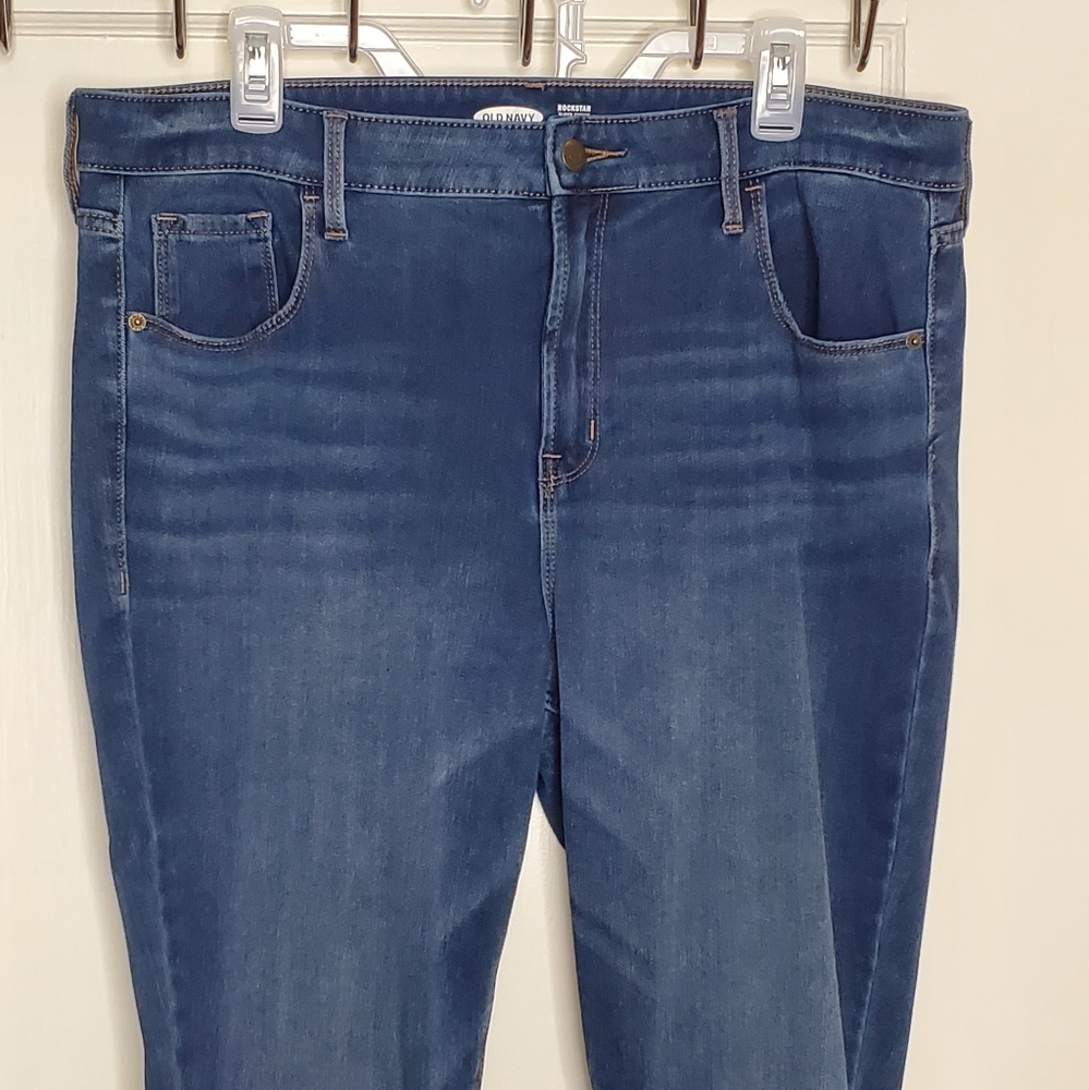 ✨️5 for $25✨️ Old Navy Rockstar High Rise Skinny Jeans